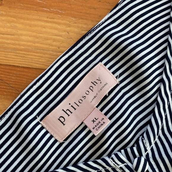 Striped V-Neck Women's Top - Picture 5 of 6